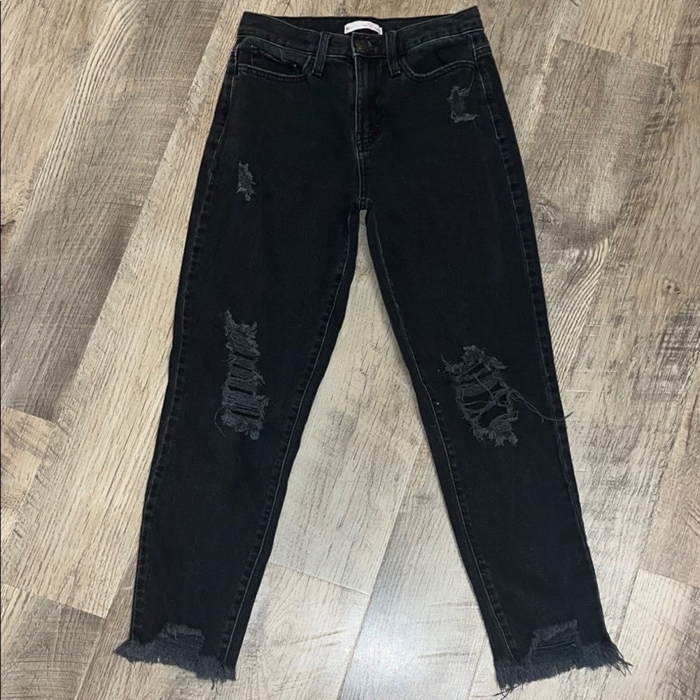 Distressed Black‎ Women's Jeans 3/26W